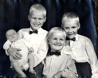 Four boys: Thomas, Jan, Stefan and David